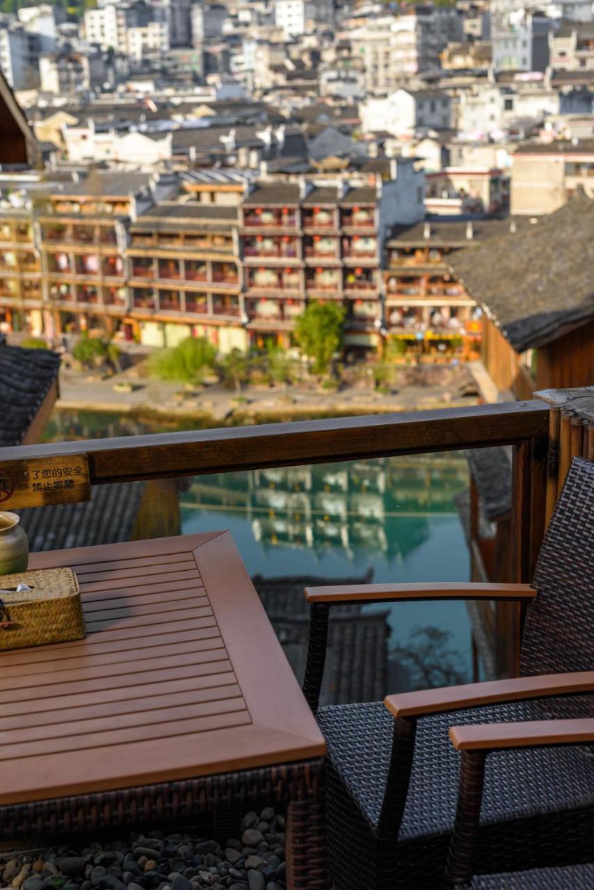 Wang Jiang Reclusive Boutique Inn Fenghuang Exterior foto
