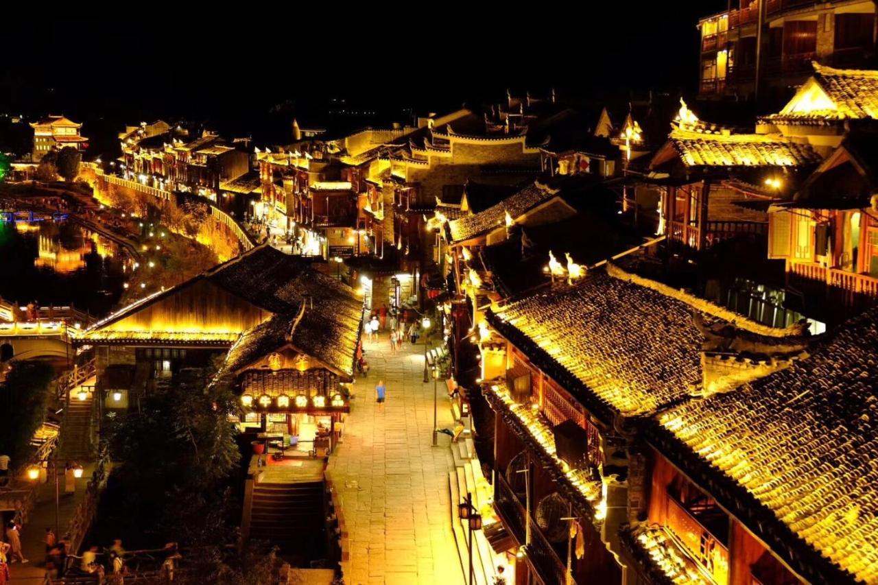 Wang Jiang Reclusive Boutique Inn Fenghuang Exterior foto
